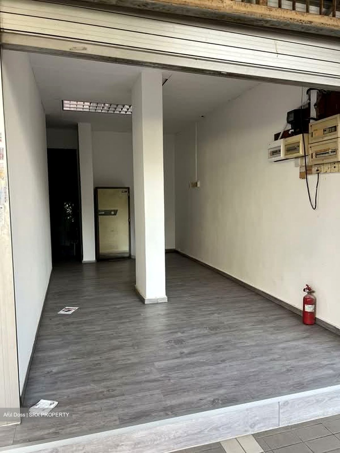 Race Course Road (D8), Retail #582806901